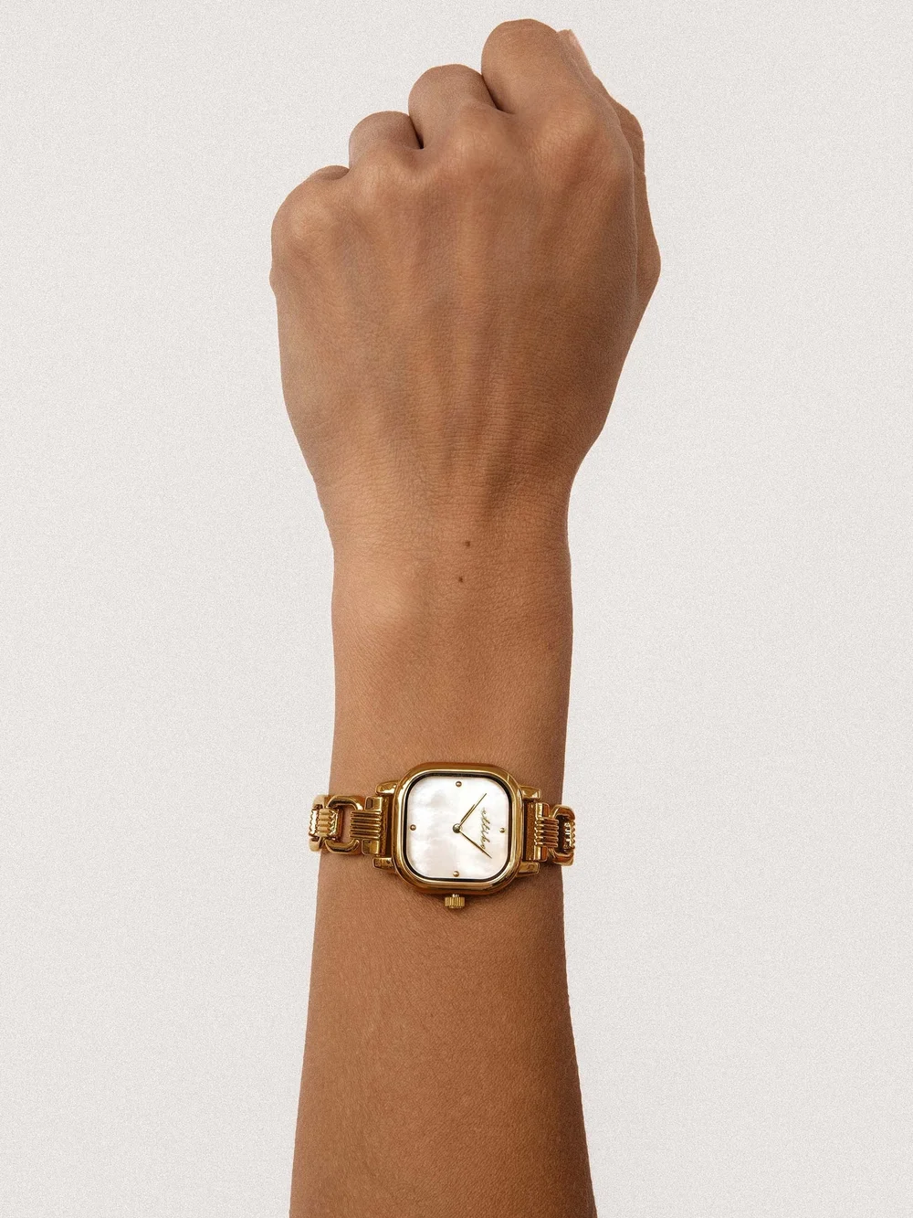 ettika elegant gold